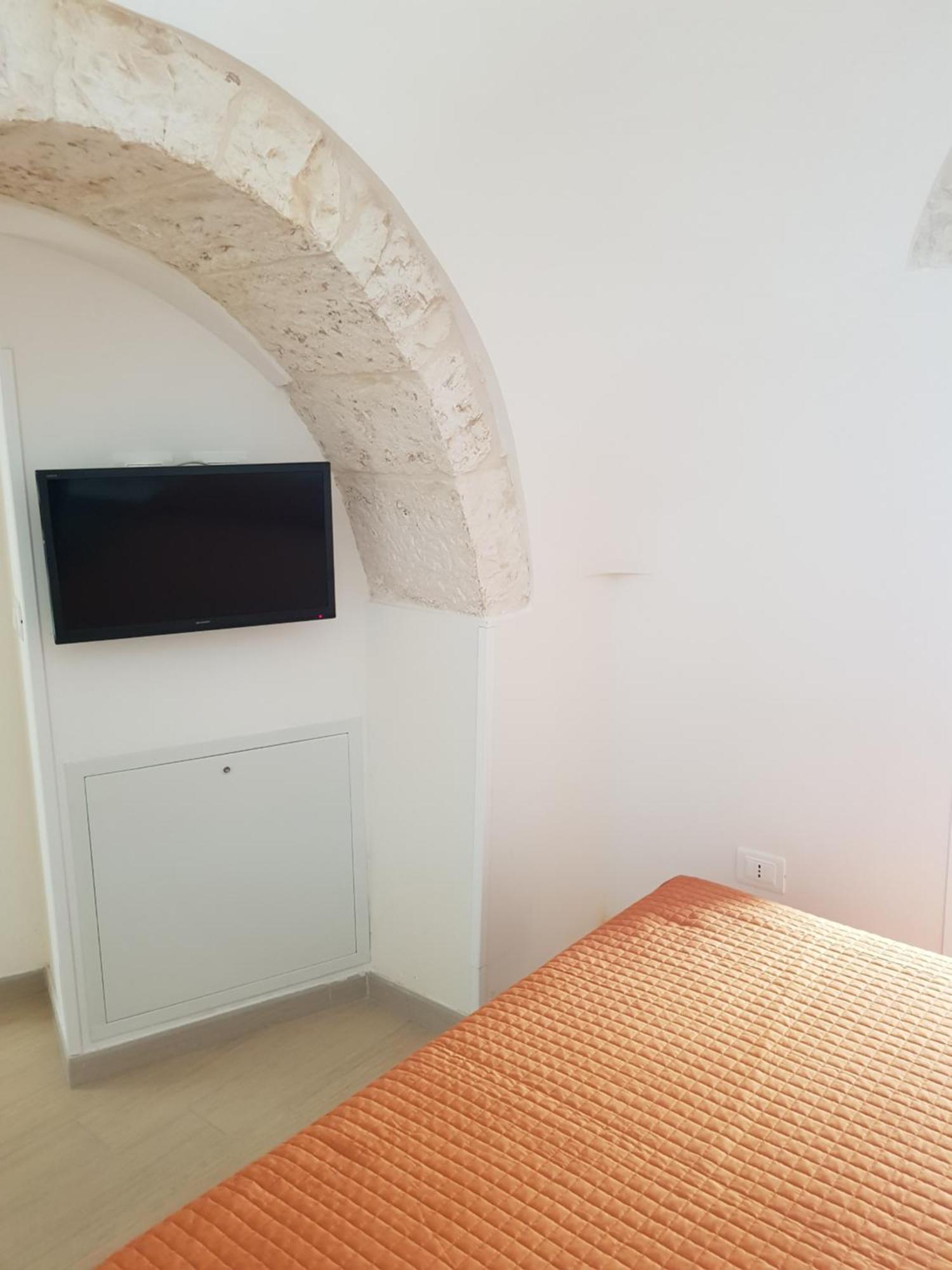 Trullo Giuvica Villa Locorotondo Dış mekan fotoğraf